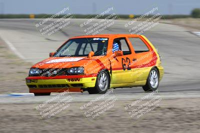 media/Sep-28-2025-24 Hours of Lemons (Sun) [[5dfe0e5f6e]]/12pm (Outside Grapevine)/
